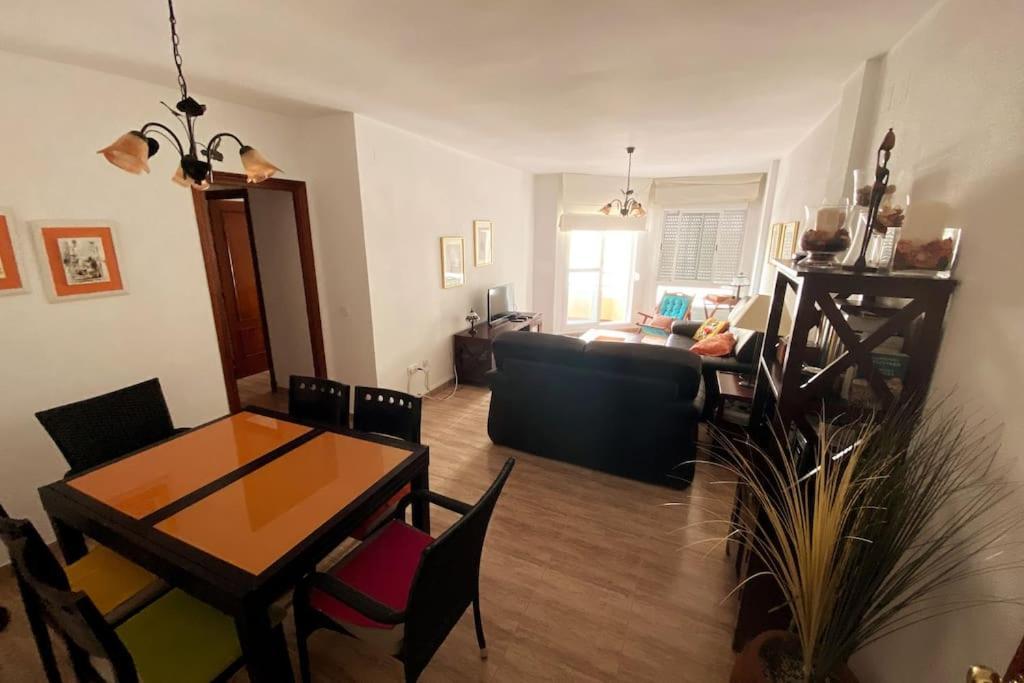 רוטה Apartamento A Unos Pasos De La Playa מראה חיצוני תמונה